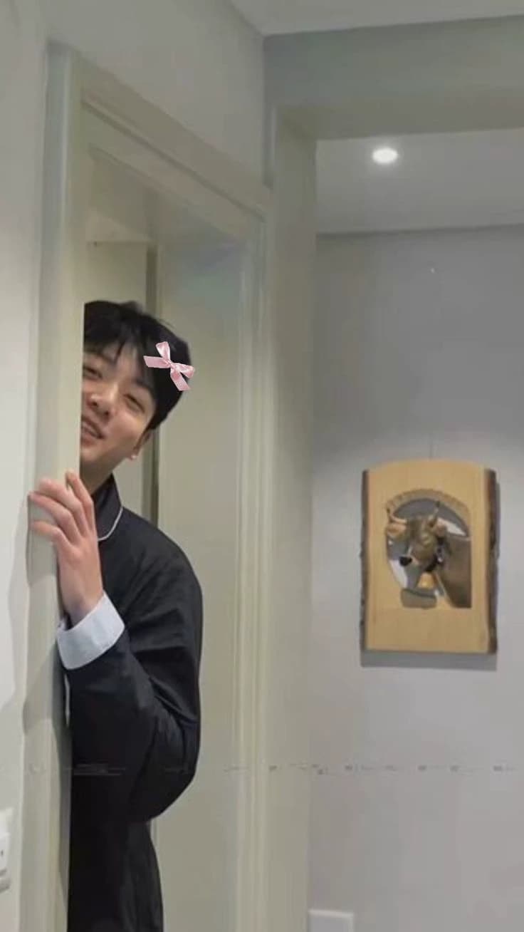 Jeon Jungkook thumbnail