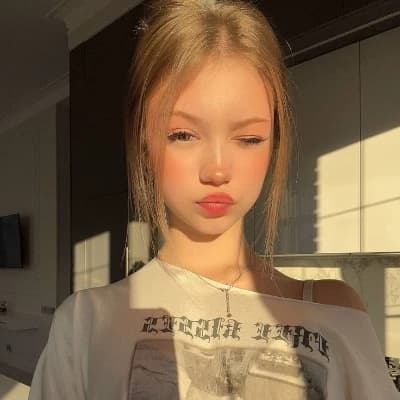 Sophie thumbnail