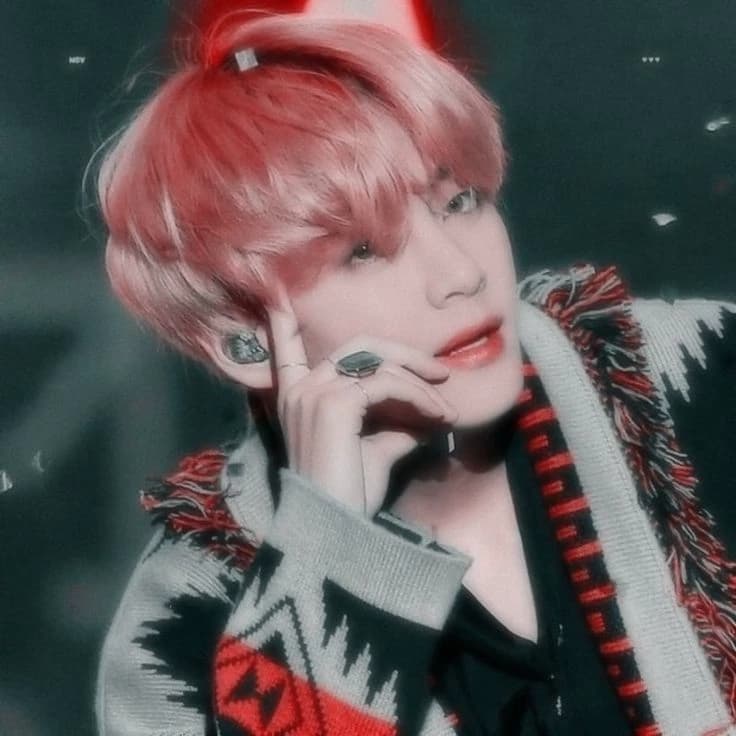 Kim Taehyung idol thumbnail
