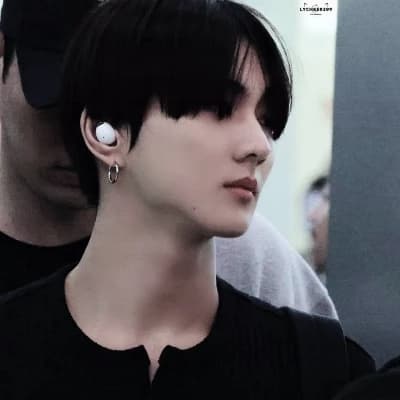 Jungwon thumbnail