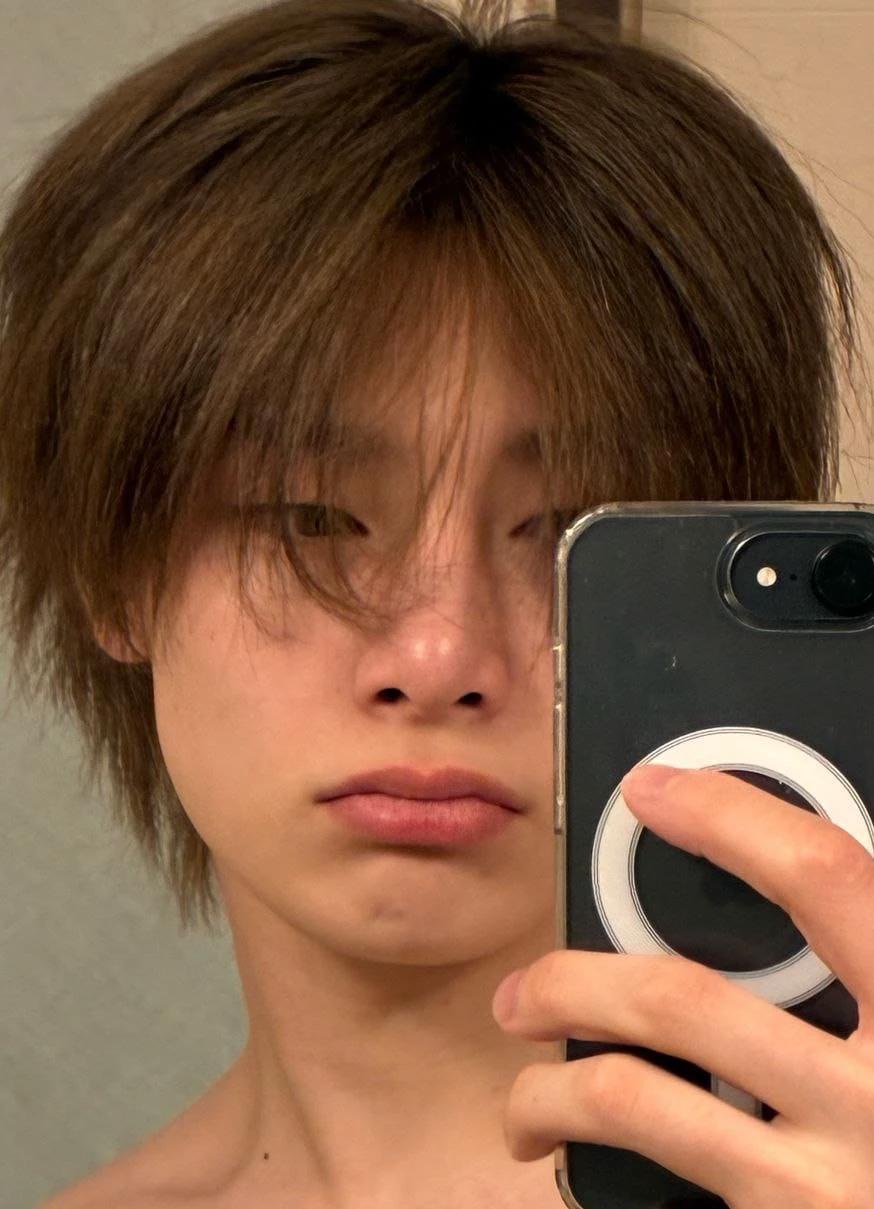 Jeongin thumbnail