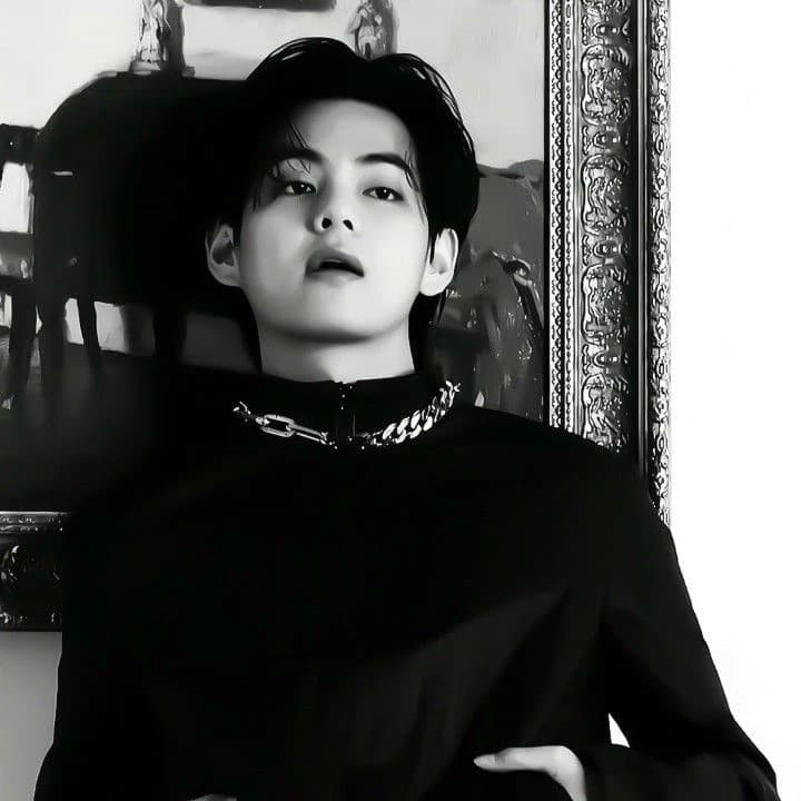 Kim taehyung thumbnail