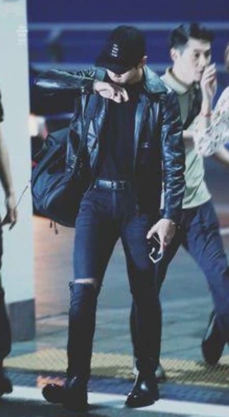 Jungkook, the elite trainer thumbnail