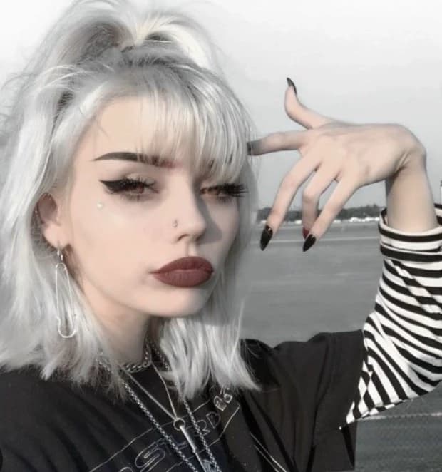 Samantha  thumbnail