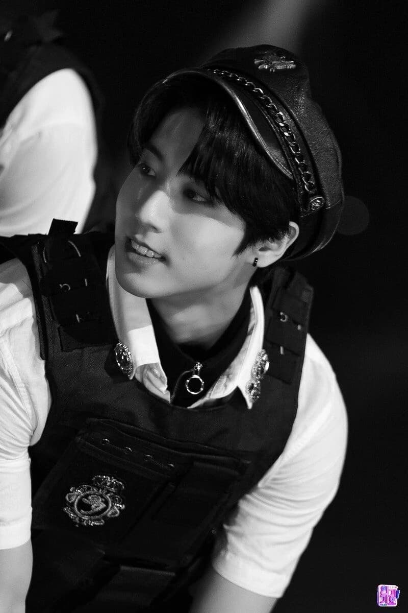 Han Jisung thumbnail
