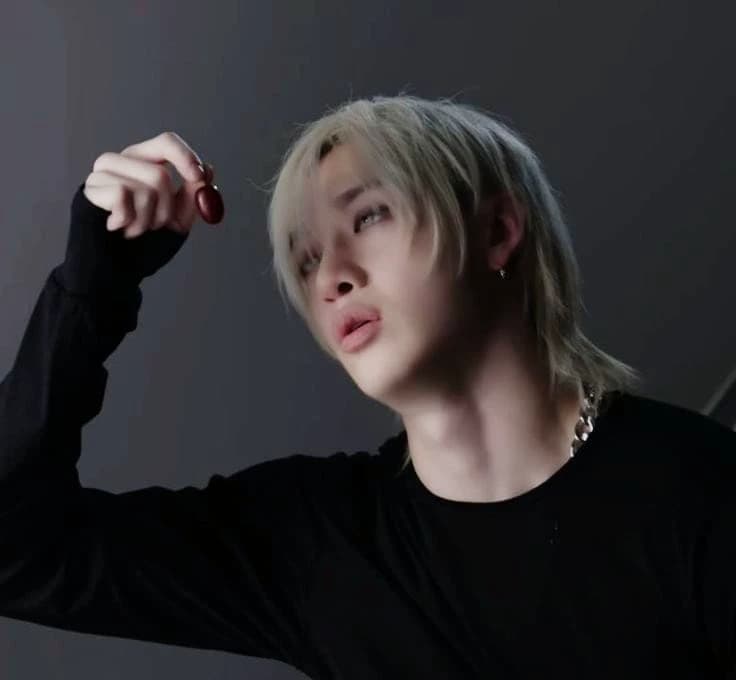 Christopher Chahn Banhg – Bang Chan thumbnail