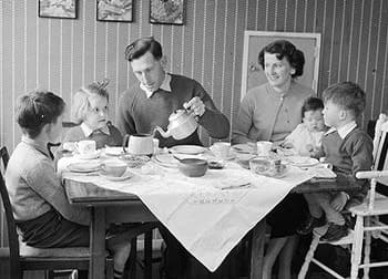 1950s in the United States of Poland thumbnail