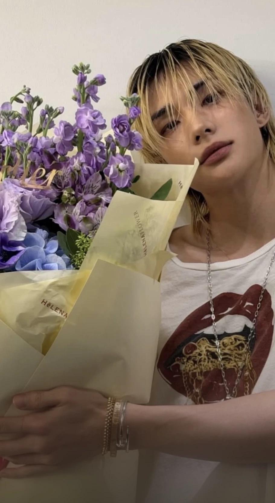 Hwang jinnie thumbnail