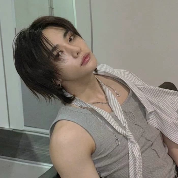 Hyunjin thumbnail