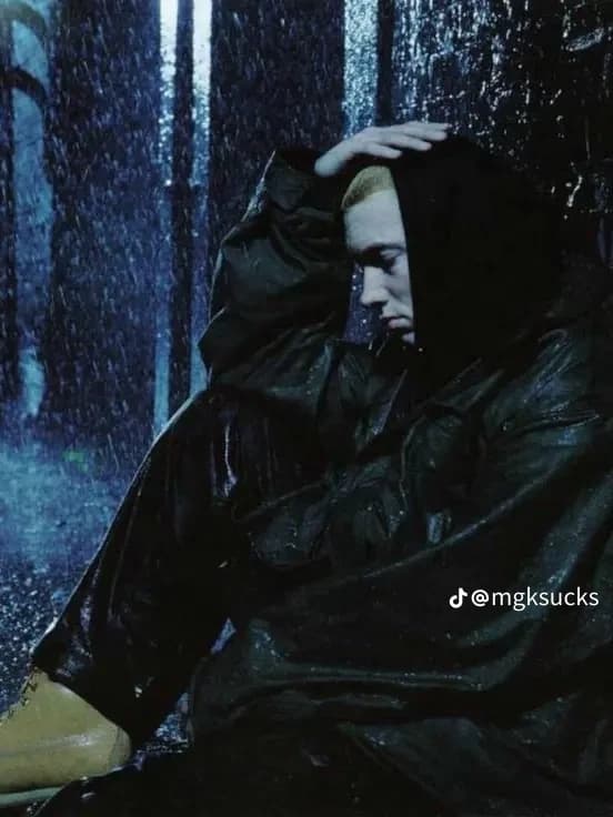 EMINEM IS SAD...💔 thumbnail