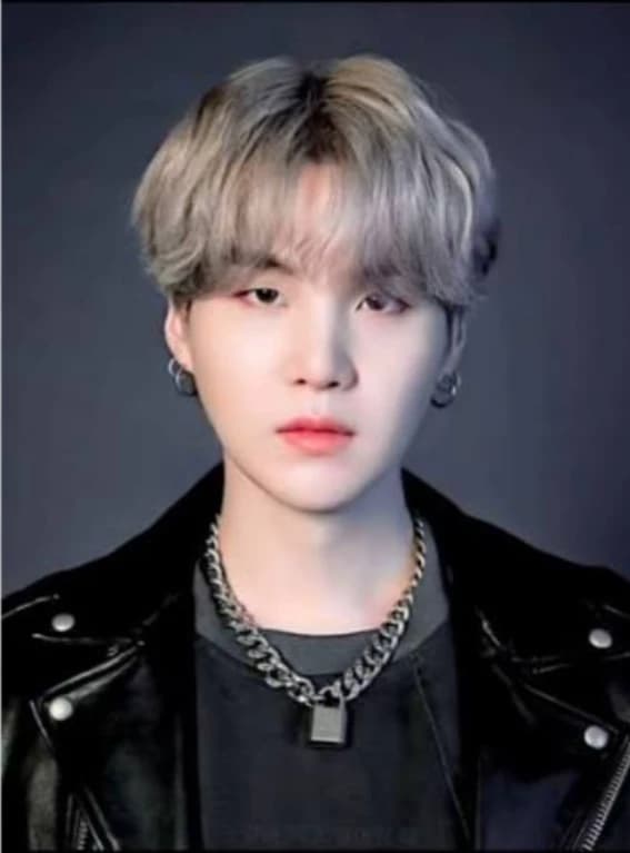 Suga, a humanoid robot! thumbnail