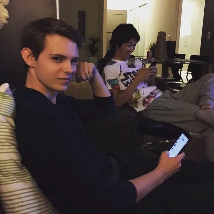 Robbie Kay thumbnail