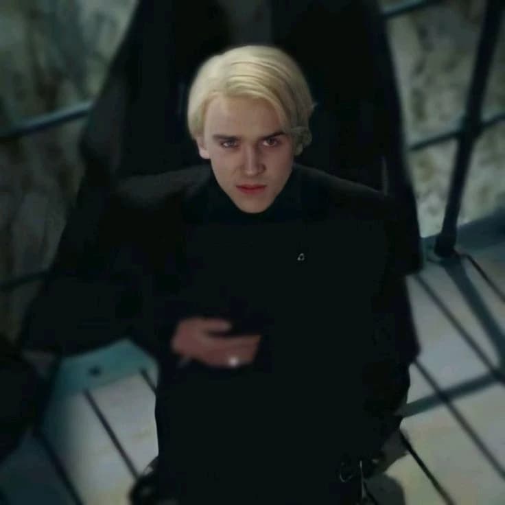 Draco Malfoy thumbnail