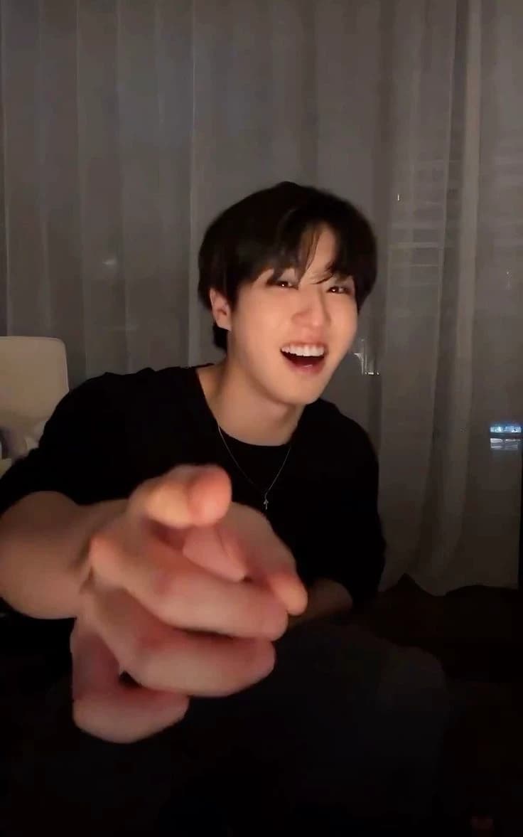Han Jisung thumbnail