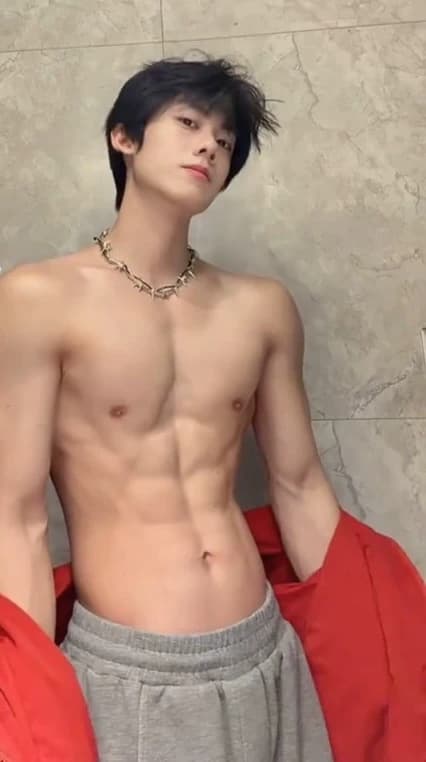 Yuan 🌷 thumbnail