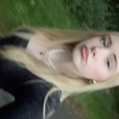Emma Lockwood  thumbnail
