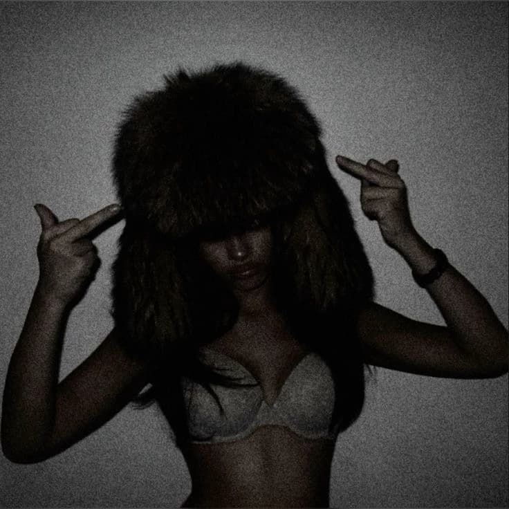 Kylie/GL\ thumbnail