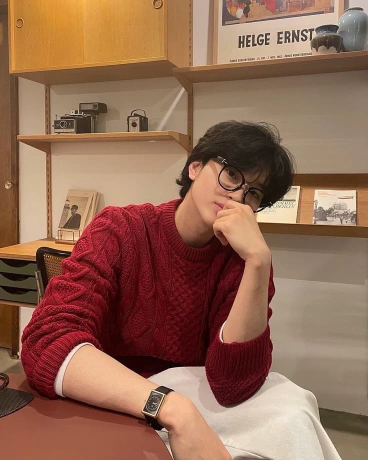 Ren Huang thumbnail