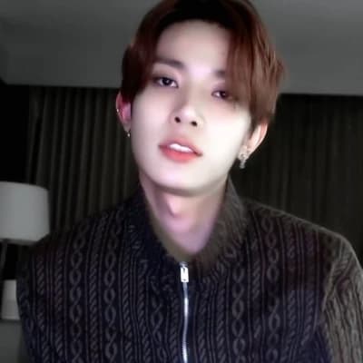 Lee Heeseung  thumbnail