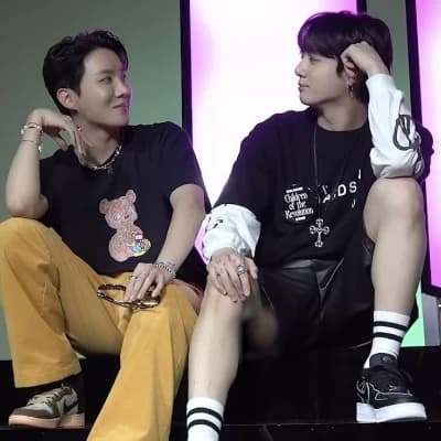Jungkook e hoseok thumbnail