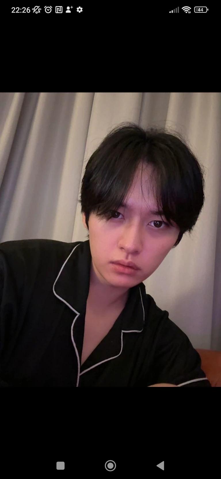 Lee know thumbnail