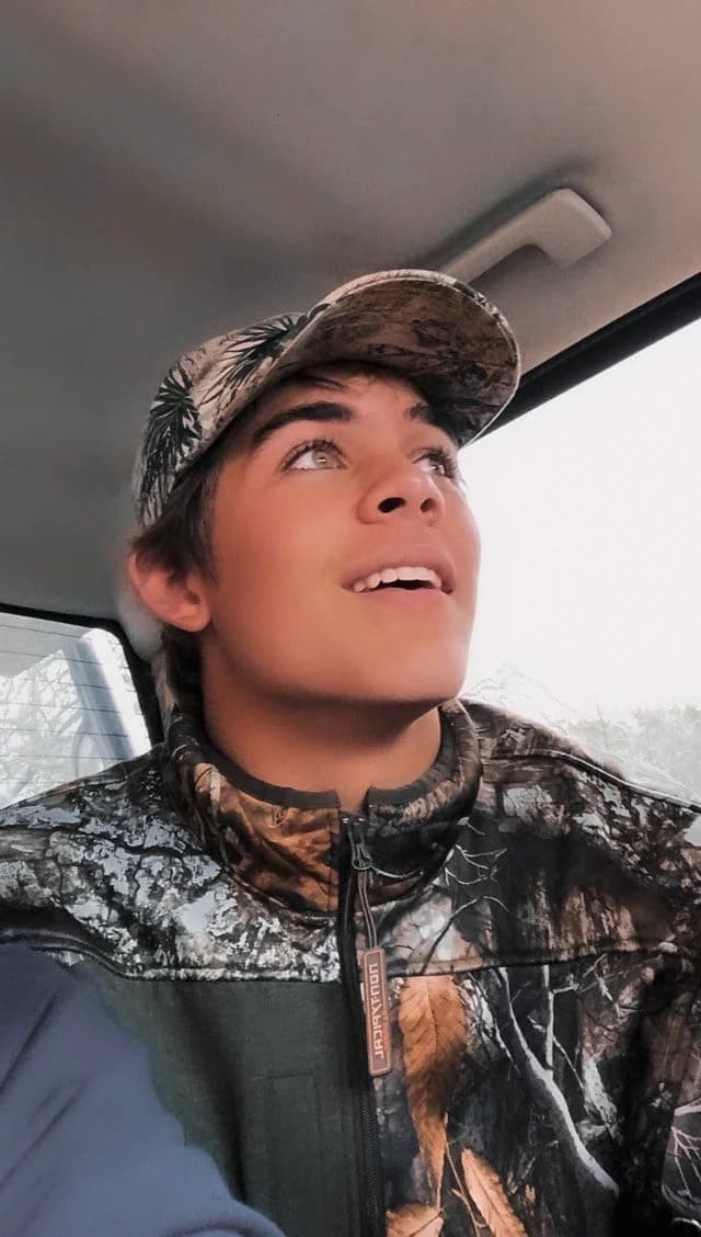 Luke- country boyfriend thumbnail