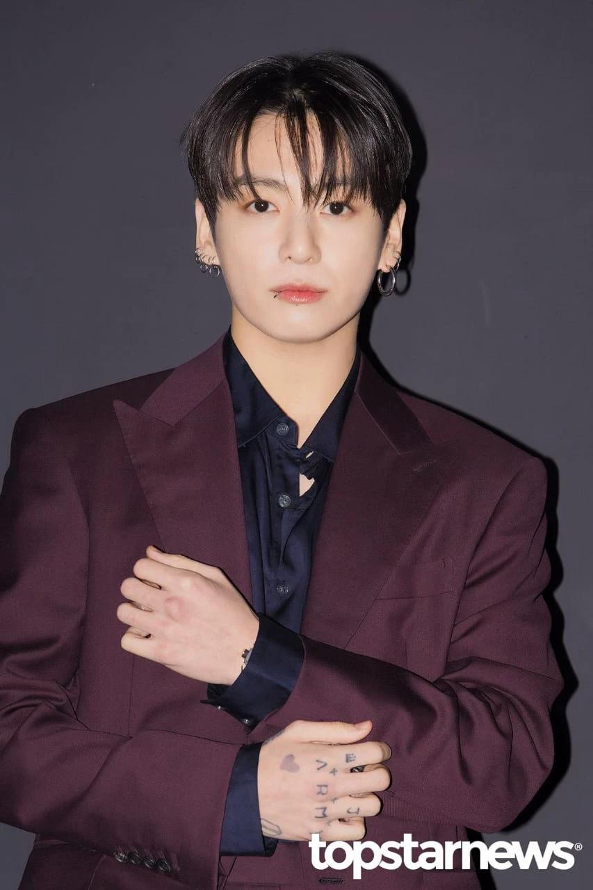 jeon jungkook  thumbnail