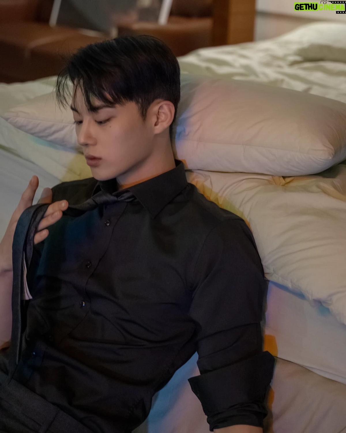 Ki Hyun-Woo thumbnail