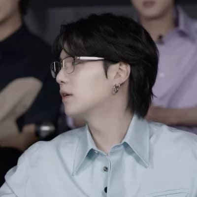 Yoongi | Professor  thumbnail