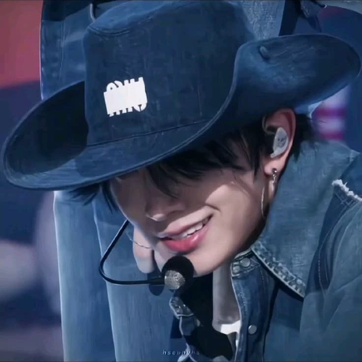 Lee Heeseung  thumbnail