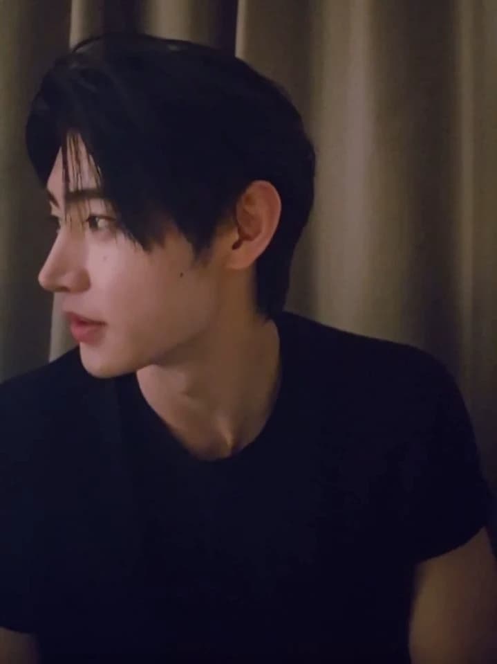 Sunghoon thumbnail