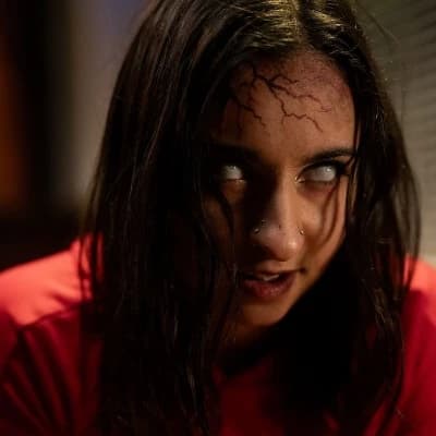 Suzanne thumbnail