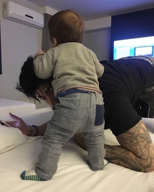 Teen parents  thumbnail