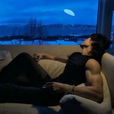 Max Volkov thumbnail