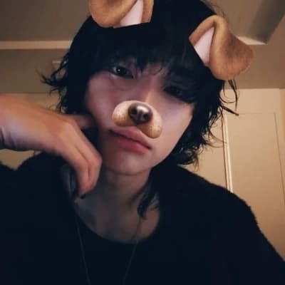 Hyunjin thumbnail