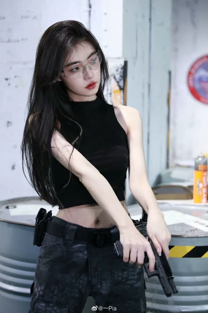Kirana : mafia boss > GL thumbnail