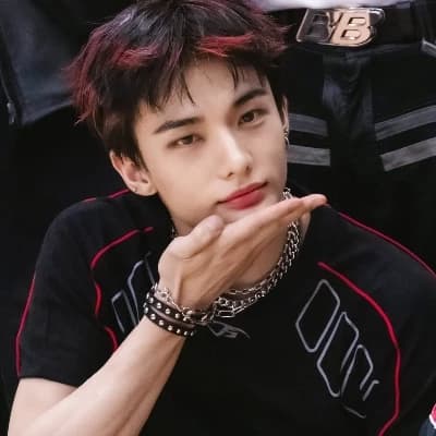 Hyunjin hwang thumbnail