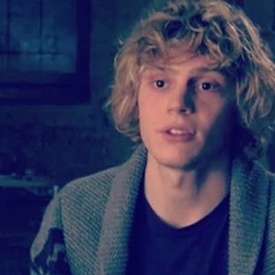 Evan Peters thumbnail