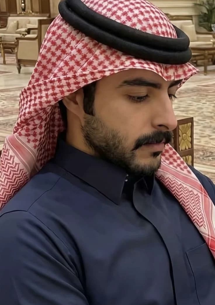 Arab man - Emirhan  thumbnail