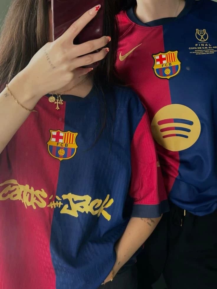 A

famous soccer player is your husband thumbnail