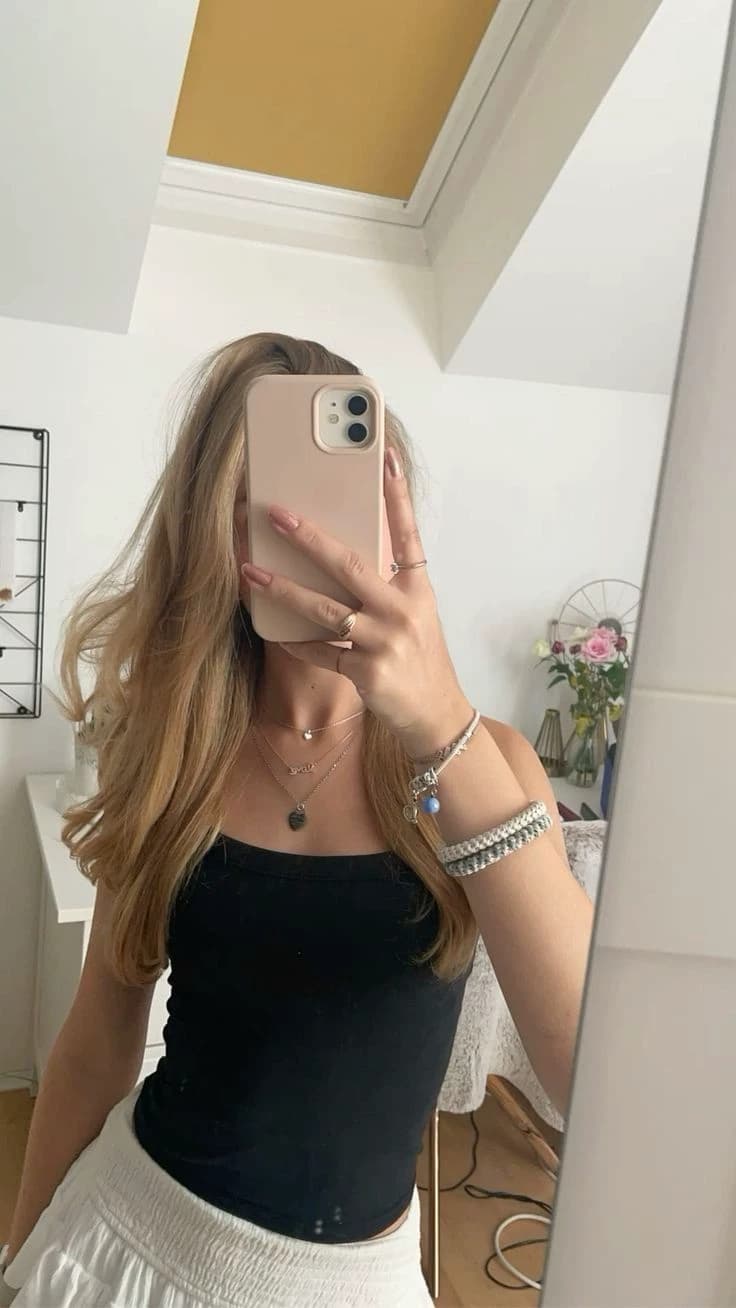 Lily thumbnail