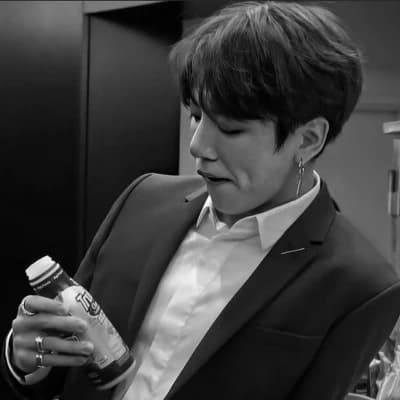 Jeon jungkook thumbnail