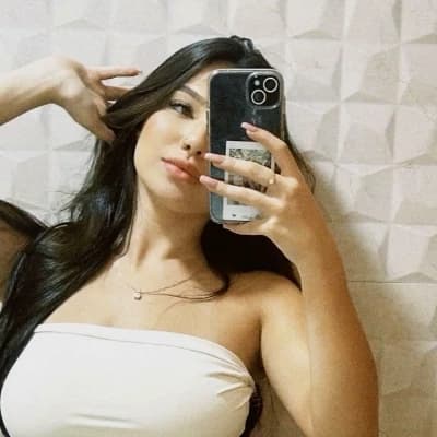 Julia Lopes thumbnail