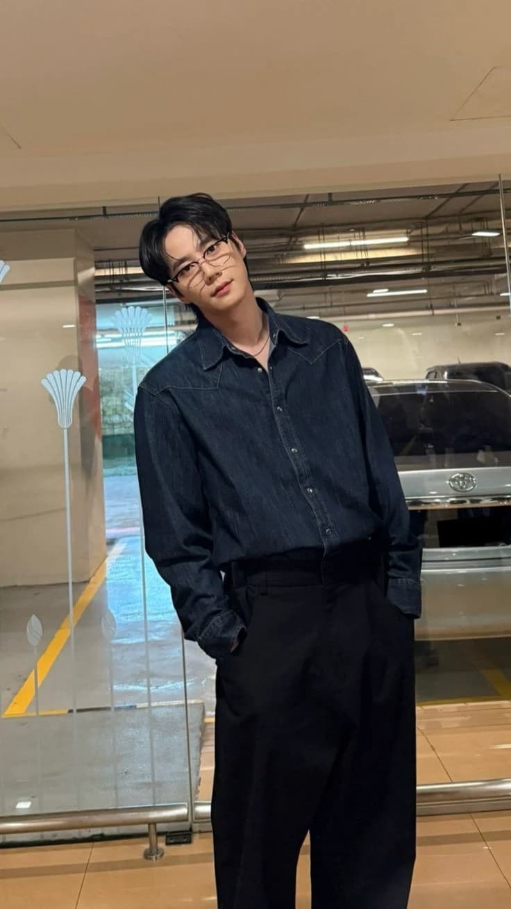 Lee Junyoung thumbnail