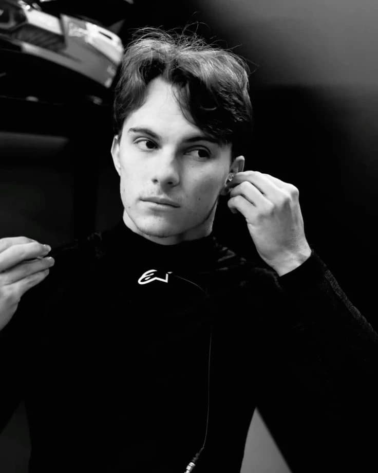 Oscar Piastri  thumbnail