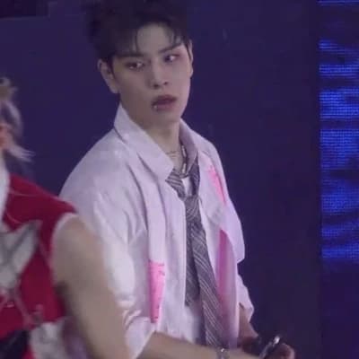 Seung min thumbnail