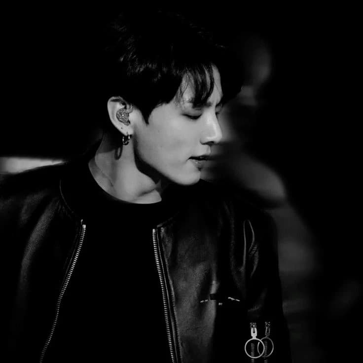 Your mafia king boyfriend has anger issues thumbnail