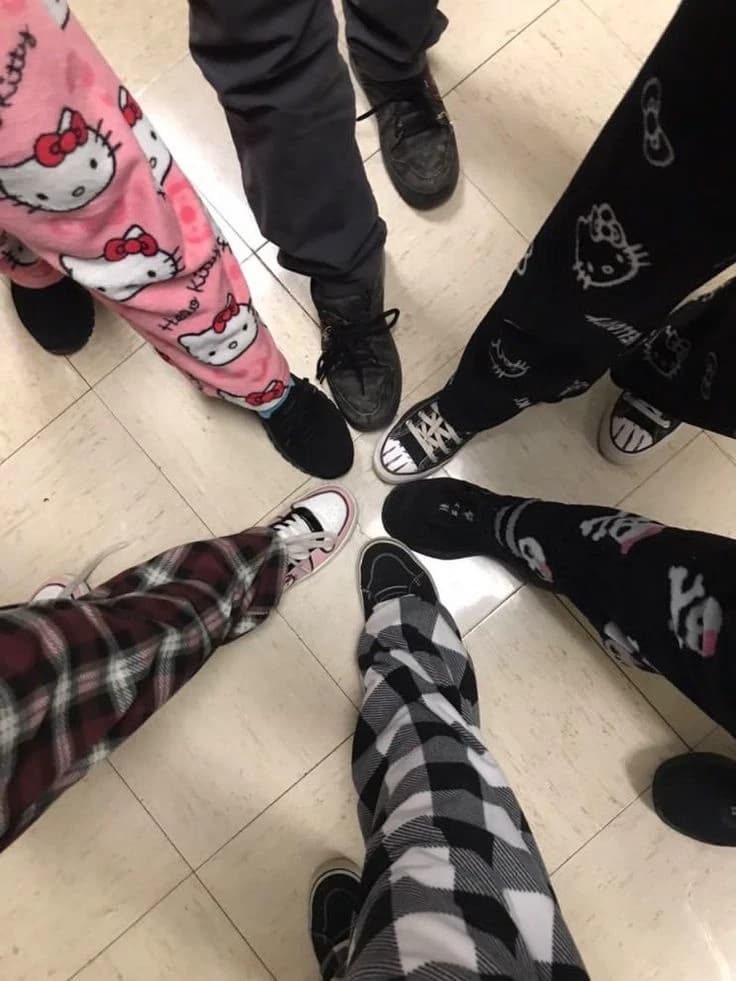 Group of friends. thumbnail