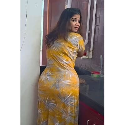Usha_Mom Stuck in Sink thumbnail