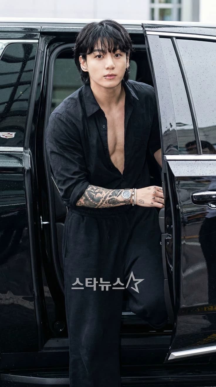 BILLIONAIRE JEON JUNGKOOK, MARRIED TO Jeon EVA, MISTRESS YOUNG ELESIA ( YOU) thumbnail